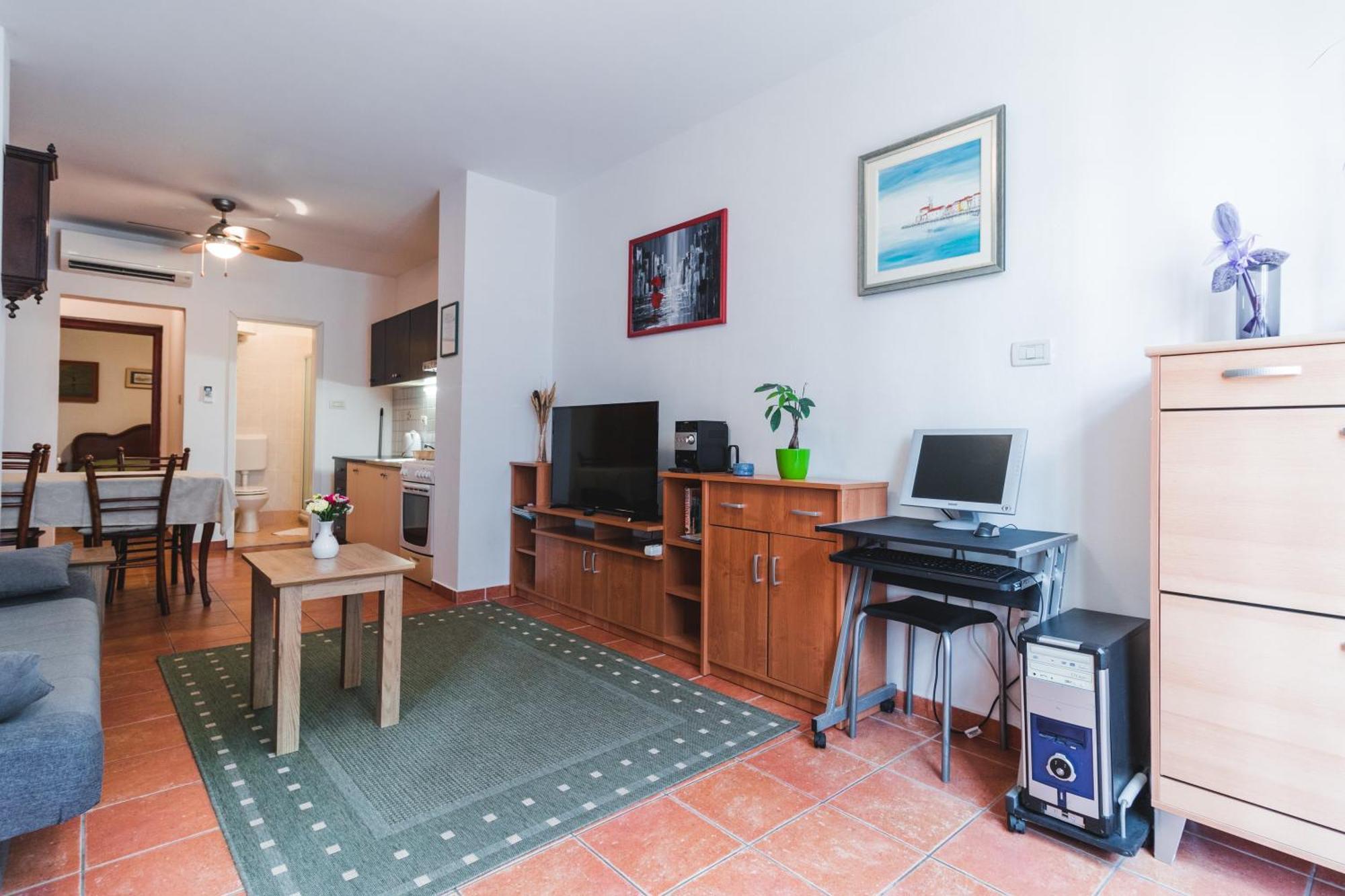 Apartments Pri Mari Piran Chambre photo